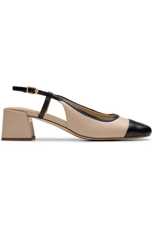 Clarks Womens Nyta 45 Sling, Sand Combination Leather