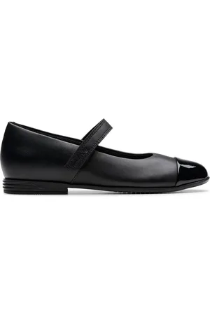 Clarks Girls Finja Gem Older. Black Leather, Black Leather
