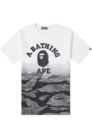 AAPE BY A BATHING APE Men T-shirts - Tiger Camo Gradation College Tee