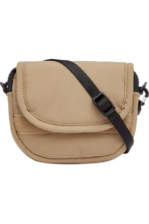 Mazi Untitled Clam Cross Body Bag in