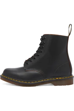 Dr. Martens Vintage 1460 Boot in