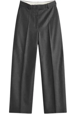 Rohe Women