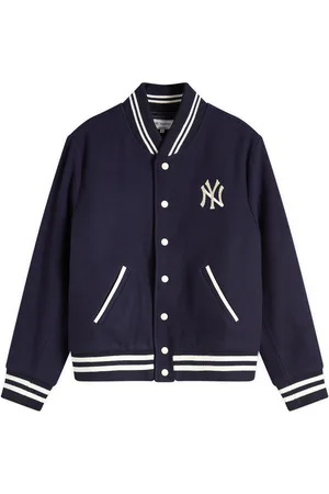 Sporty & Rich Women