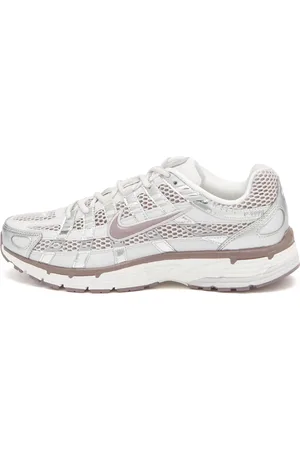 Nike Women