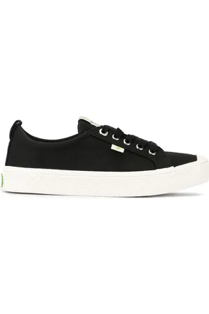 CARIUMA OCA low-top canvas sneakers