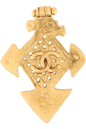 CHANEL 1994 logo brooch