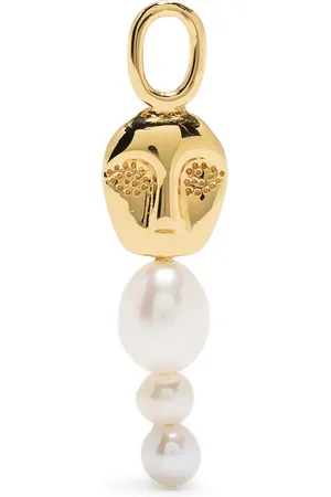 Maria Black Knight pearl charm