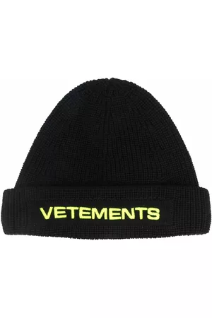 Vetements Men Beanies - Embroidered-logo beanie