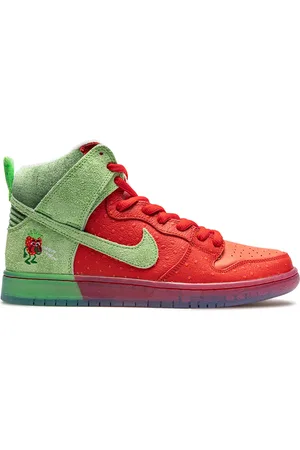 Nike SB Dunk High "Strawberry Cough" sneakers