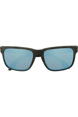 Oakley Mirrored-lense sunglasses