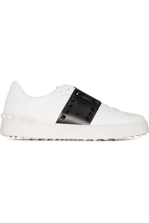 VALENTINO GARAVANI Rockstud Untitled leather sneakers