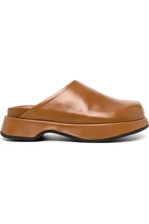 Reike Nen Hyggle leather clogs