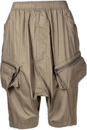 JULIUS Drop-crotch cargo shorts