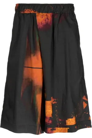 JULIUS Tie-dye Bermuda shorts