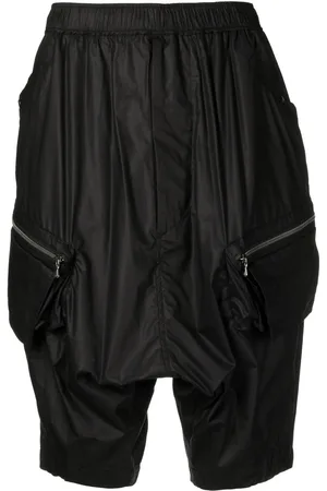JULIUS Drop-crotch cargo shorts