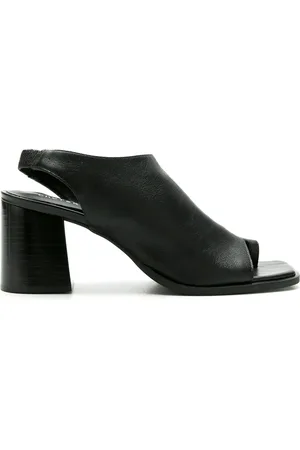 Studio Chofakian Leather Studio 91 flat sandals