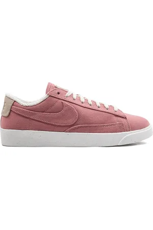 Nike Blazer Low LX sneakers