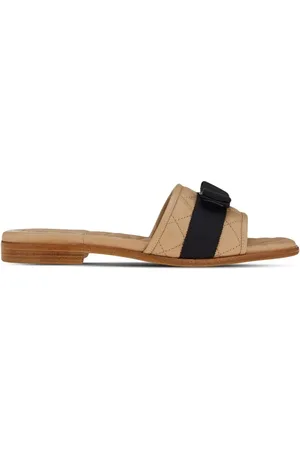 Salvatore Ferragamo Vara bow quilted slides