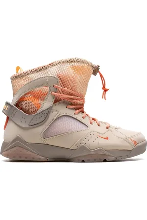 Jordan X Bephie’s Beauty Supply Air 7 Retro sneakers