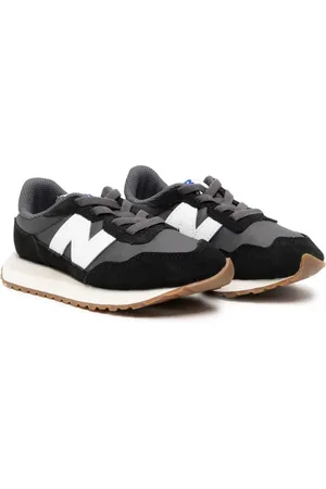 New Balance 237 low-top sneakers
