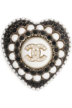 CHANEL 2000s CC pearl-embellished brooch