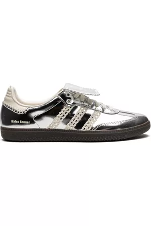 adidas Men Designer low top sneakers - X Wales Bonner Samba sneakers