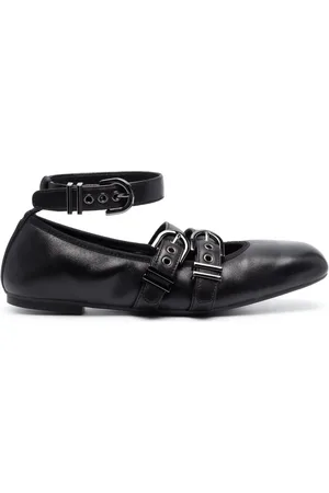 Stuart Weitzman Maverick leather ballerina shoes