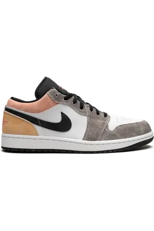 Jordan Air 1 Low SE "Flight Club" sneakers