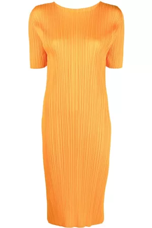 PLEATS PLEASE ISSEY MIYAKE Monthly Colours May pliss?? midi dress