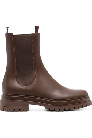 Gianvito Rossi Leather Chelsea boots