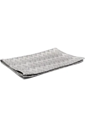 Missoni Stripe-pattern table cloth