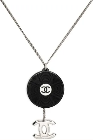 CHANEL 2004 CC record pendant necklace