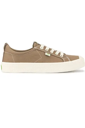 CARIUMA OCA low-top canvas sneakers