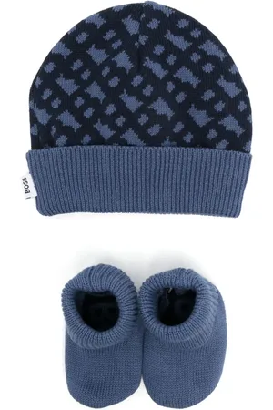 HUGO BOSS Geometric intarsia hat and slippers set