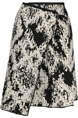 JNBY Pattern-jacquard asymmetric midi skirt