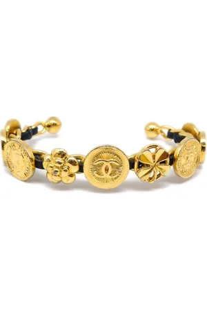 Chanel Pre-owned 1996 CC Turn-Lock Chunky Bracelet - Gold