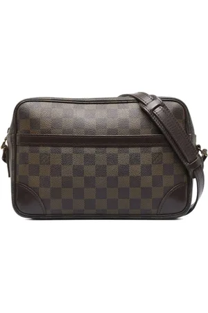 Louis Vuitton 2002 pre-owned LV Cup Weatherly Crossbody Bag - Farfetch
