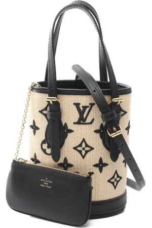 Louis Vuitton 2020s pre-owned Coussin Shoulder Bag - Farfetch
