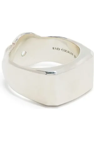 Takahiromiyashita The Soloist Born-shaped signet ring