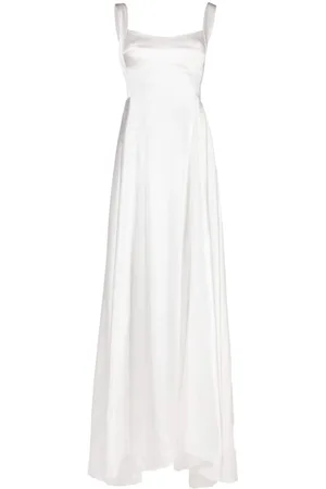 Atu Body Couture V-back satin gown