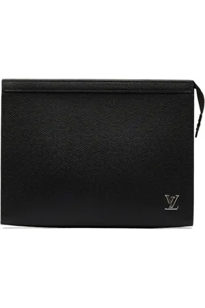 Louis Vuitton 2020 pre-owned Monogram Tapestry Pochette Voyage MM Clutch -  Farfetch