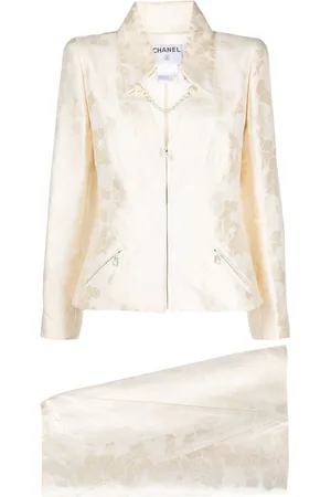 CHANEL 2001 camellia print two-piece skirt suit
