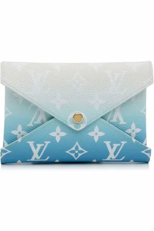 Louis Vuitton 2020 pre-owned Set Of Three Escale Kirigami Clutch Bags -  Farfetch