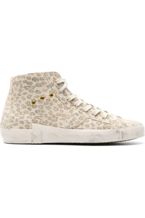 Philippe model Paris logo-patch sneakers