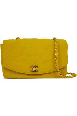 CHANEL 1992 small Diana shoulder bag