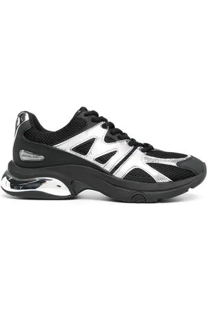 Michael Kors Kit Extreme logo-appliqué sneakers