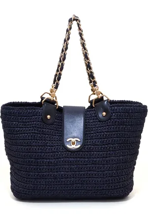 CHANEL 2005-2006 CC turn-lock straw tote bag