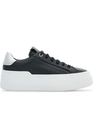 Salvatore Ferragamo Logo-patch leather sneakers