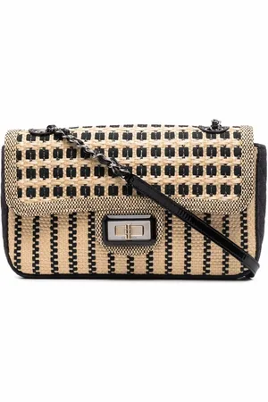 CHANEL 2011 raffia shoulder bag