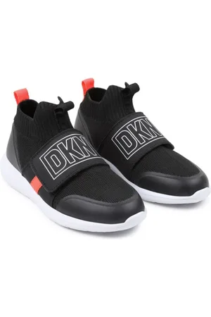 dkny mens slip on sneakers